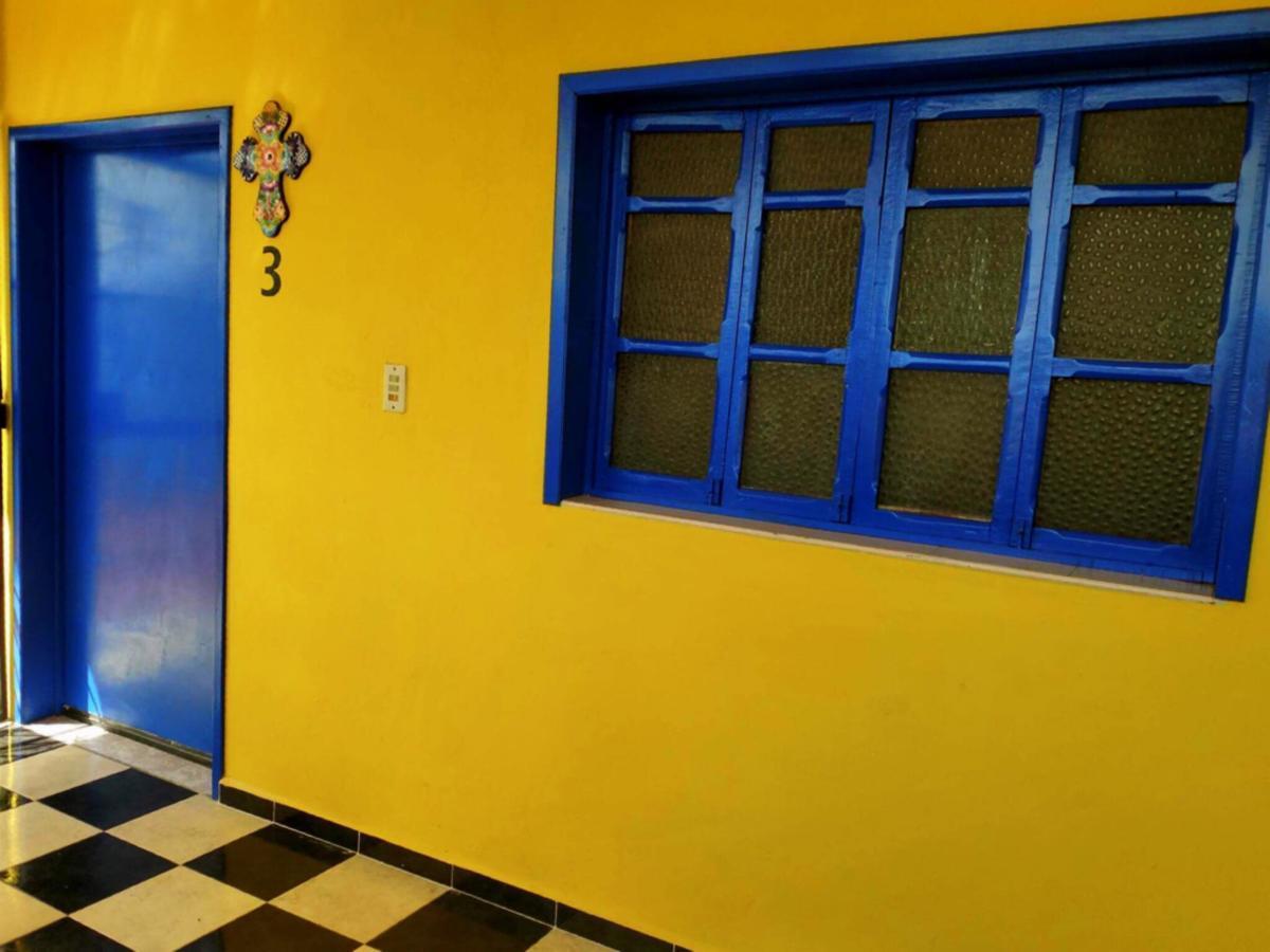 Hostal Las Cruces Valladolid  Eksteriør bilde