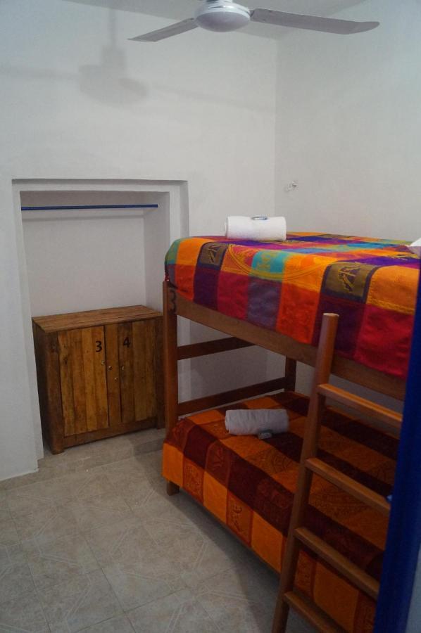 Hostal Las Cruces Valladolid  Eksteriør bilde