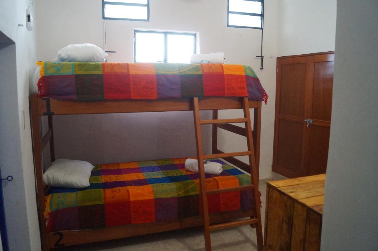 Hostal Las Cruces Valladolid  Eksteriør bilde